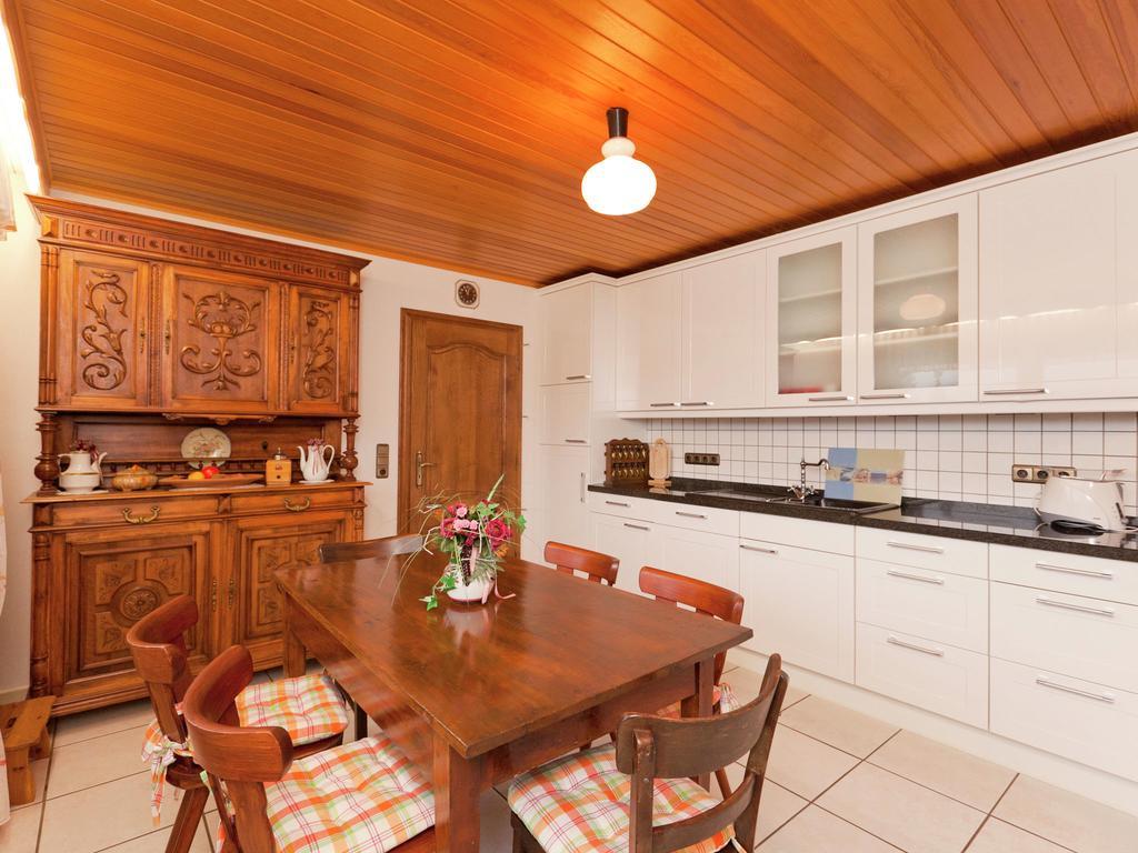 Apartment In Eifel With Children S Playground Lirstal Εξωτερικό φωτογραφία